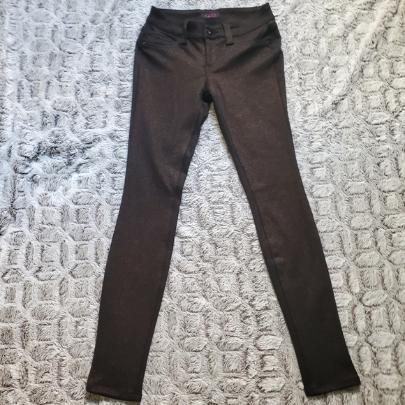 NWOT GLO Jeans Black Glitter Pants Size 1 - Picture 2 of 6